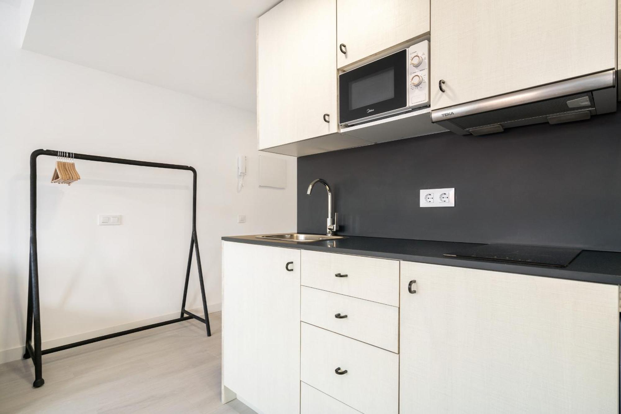 Madrid Riverside Studios Con Parking Incluido Alquiler Temporal Екстериор снимка