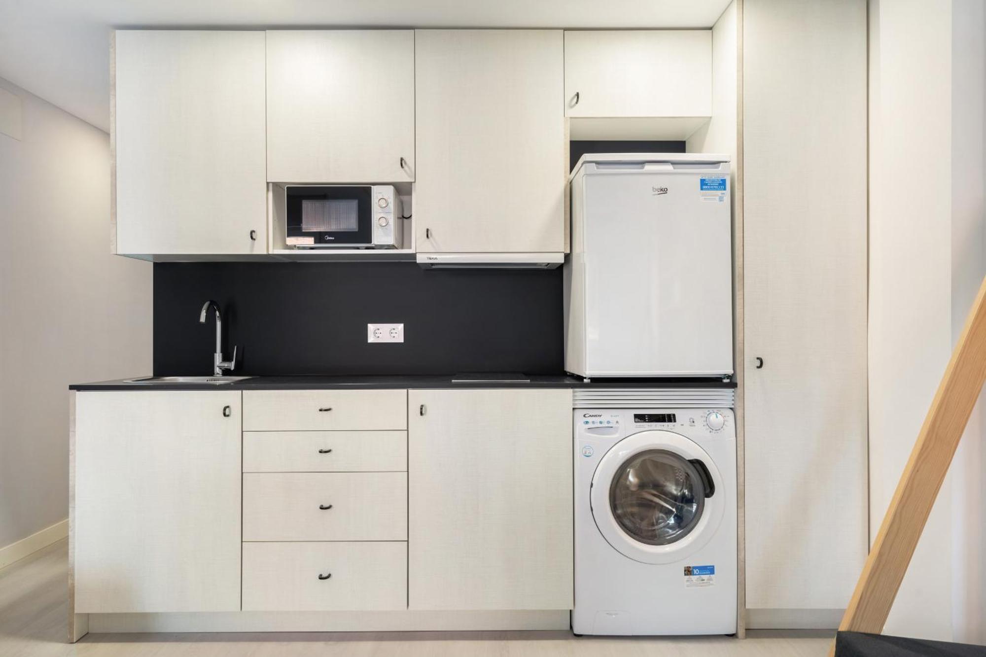 Madrid Riverside Studios Con Parking Incluido Alquiler Temporal Екстериор снимка