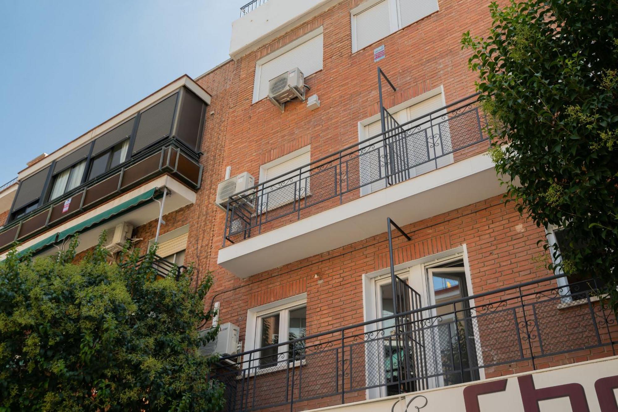Madrid Riverside Studios Con Parking Incluido Alquiler Temporal Екстериор снимка