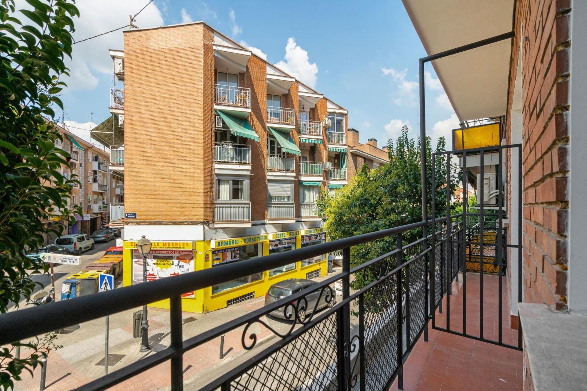 Madrid Riverside Studios Con Parking Incluido Alquiler Temporal Екстериор снимка